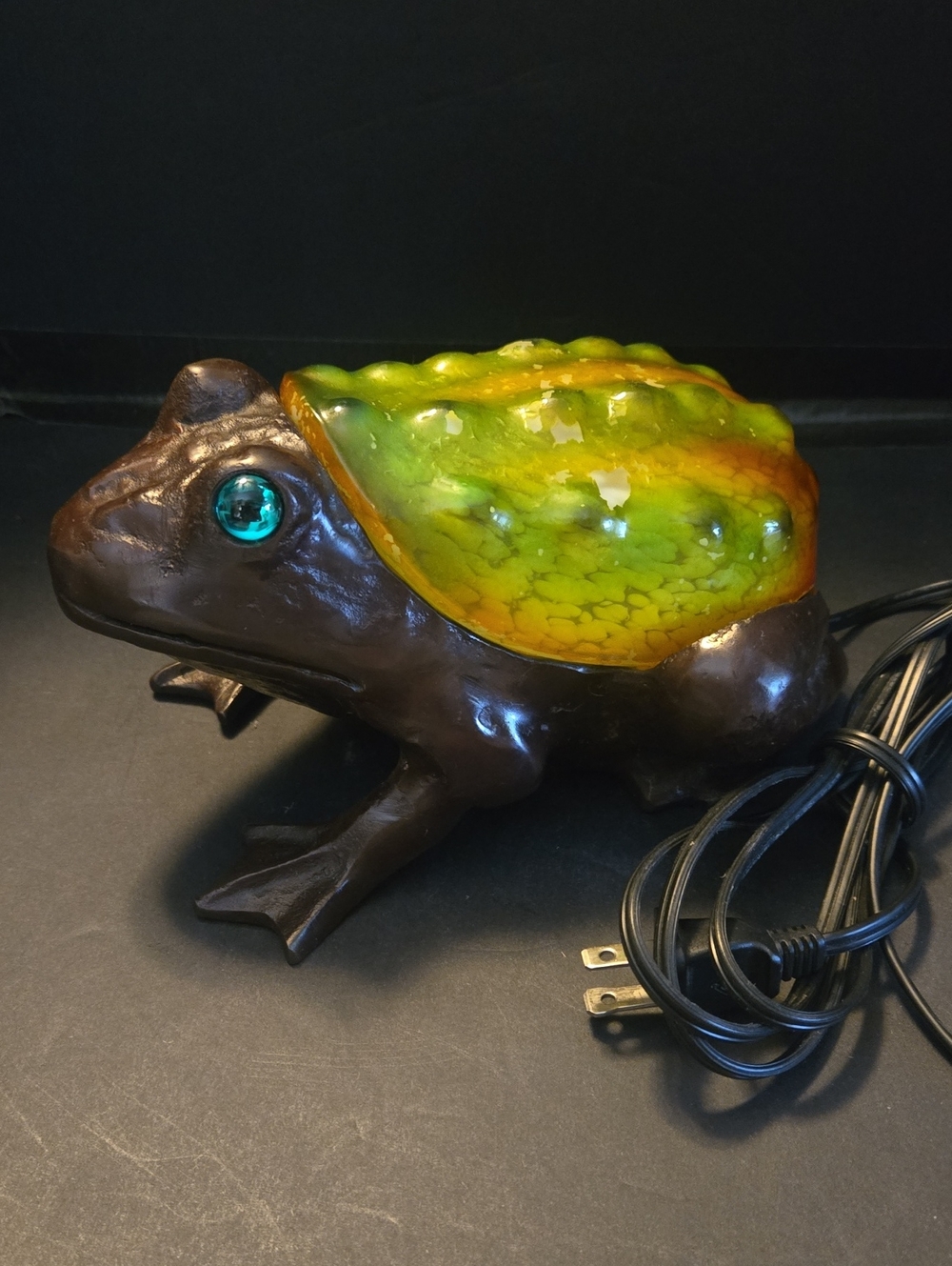 Vintage Nightlight, Cast Iron Frog With Glass Back And Green Eyes